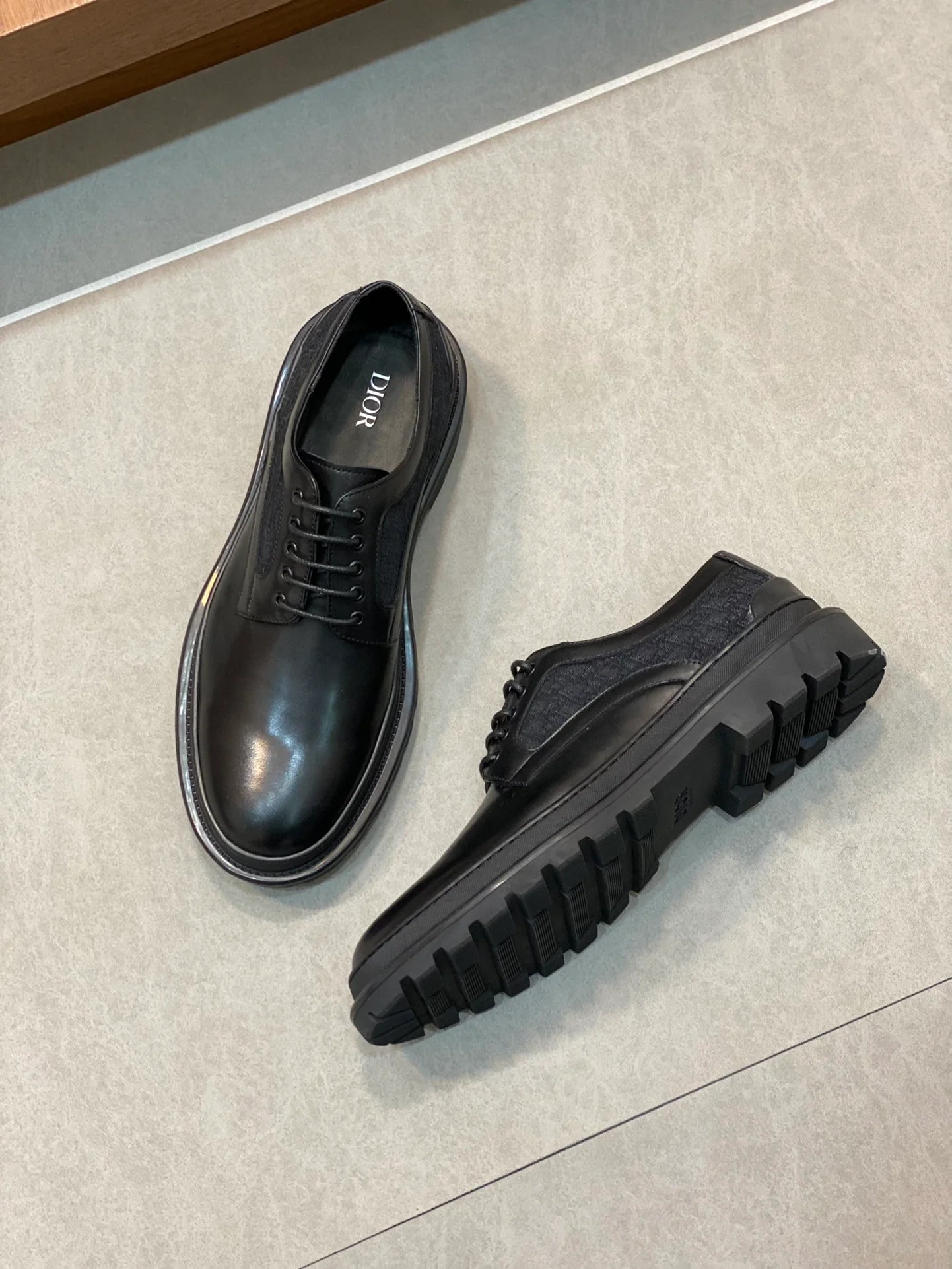 DIOR LOAFER
