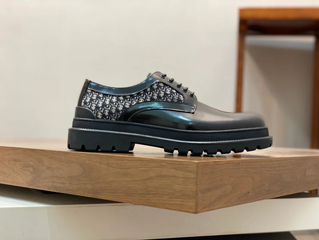 DIOR LOAFER