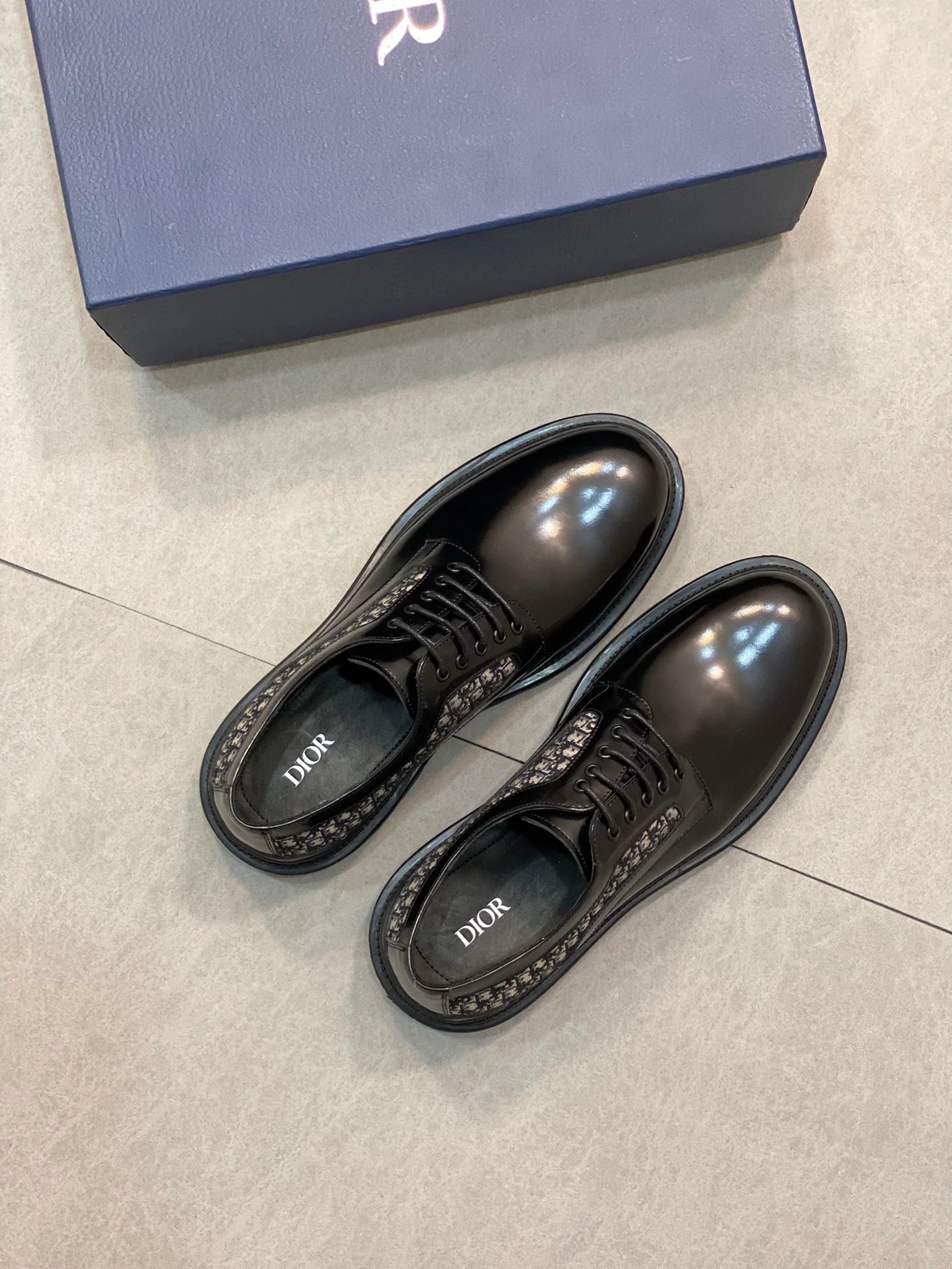 DIOR LOAFER