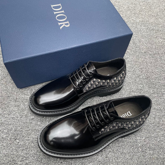 DIOR LOAFER