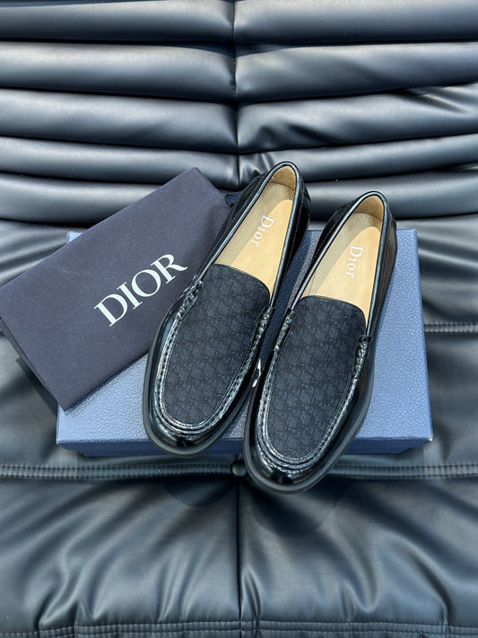 DIOR LOAFER