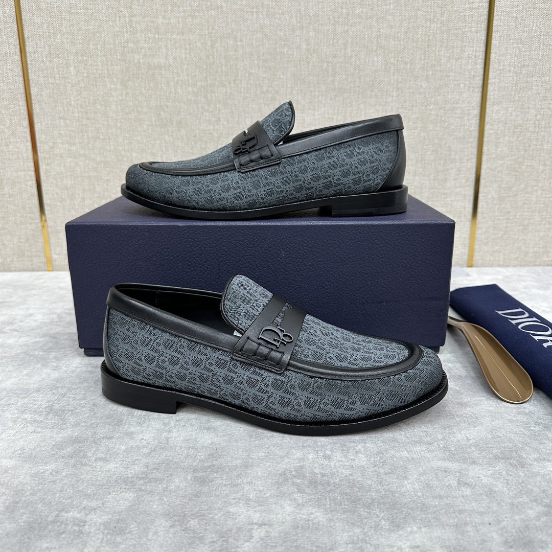 DIOR LOAFER
