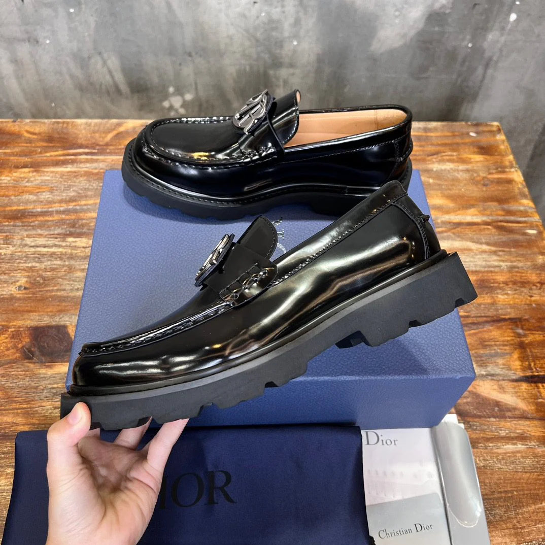 DIOR LOAFER