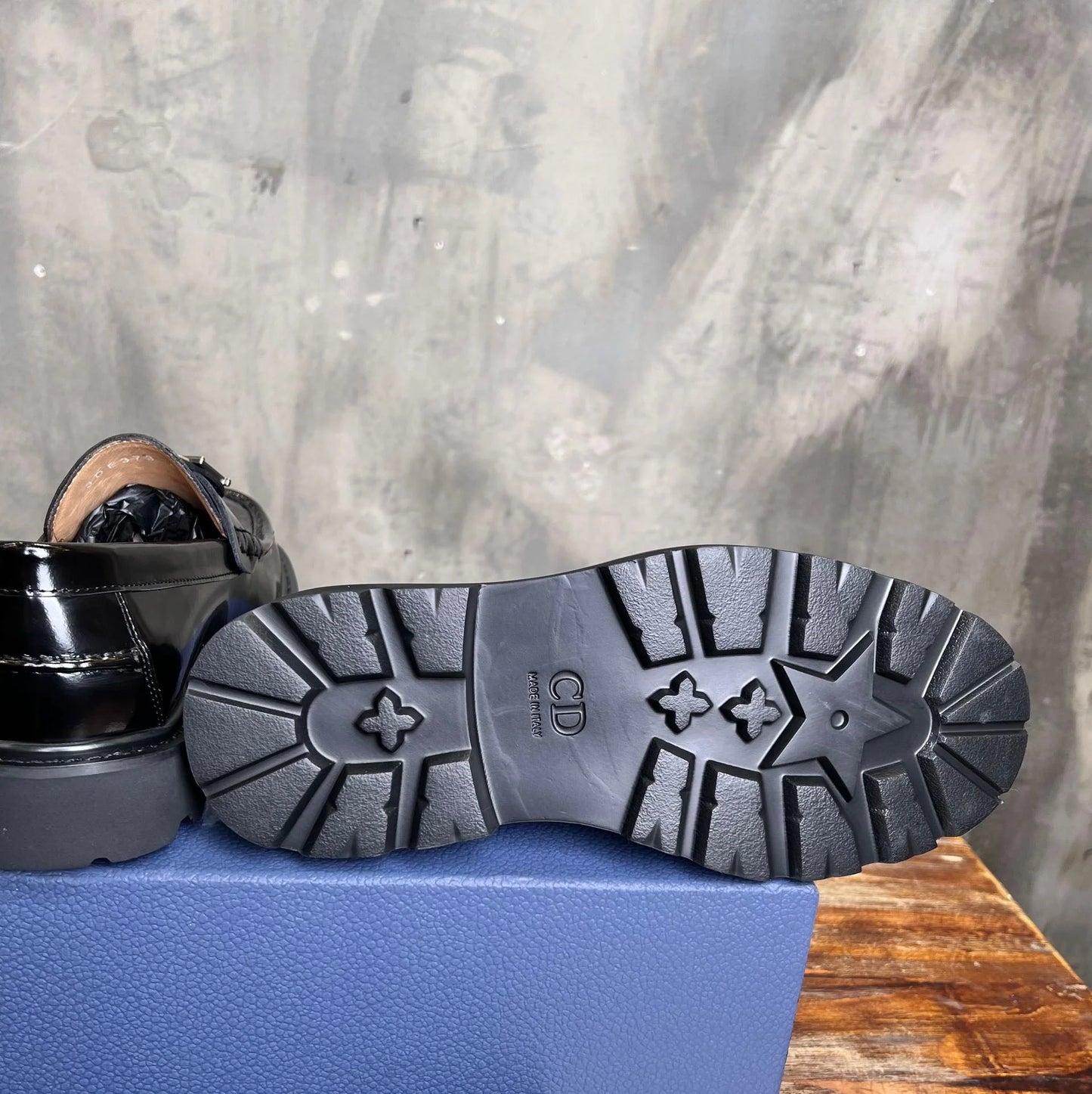 DIOR LOAFER