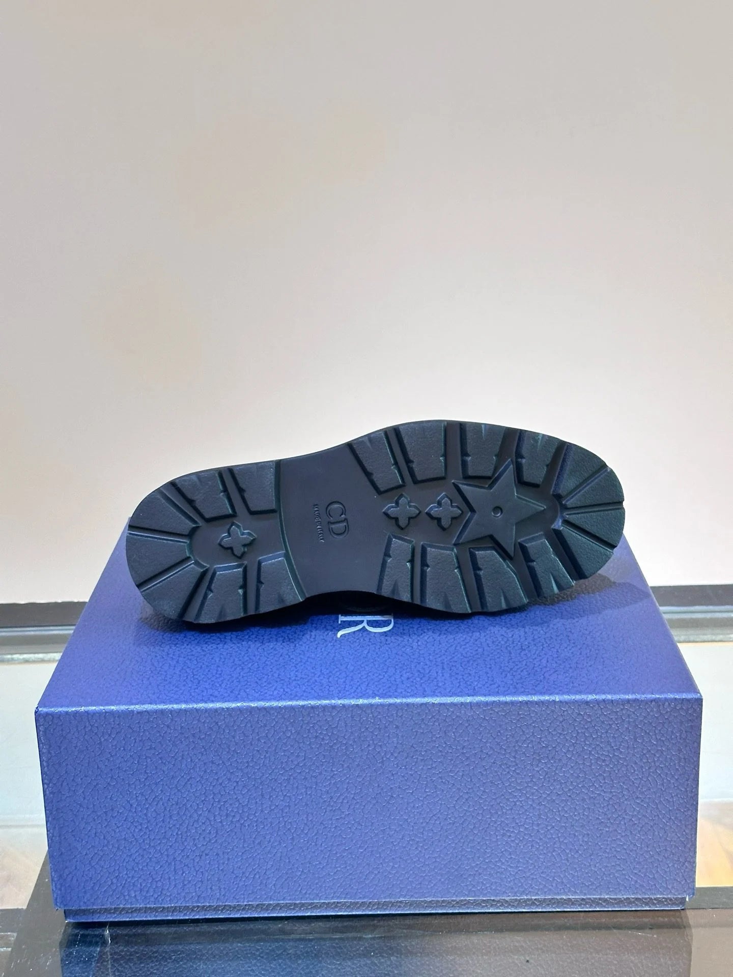 DIOR LOAFER
