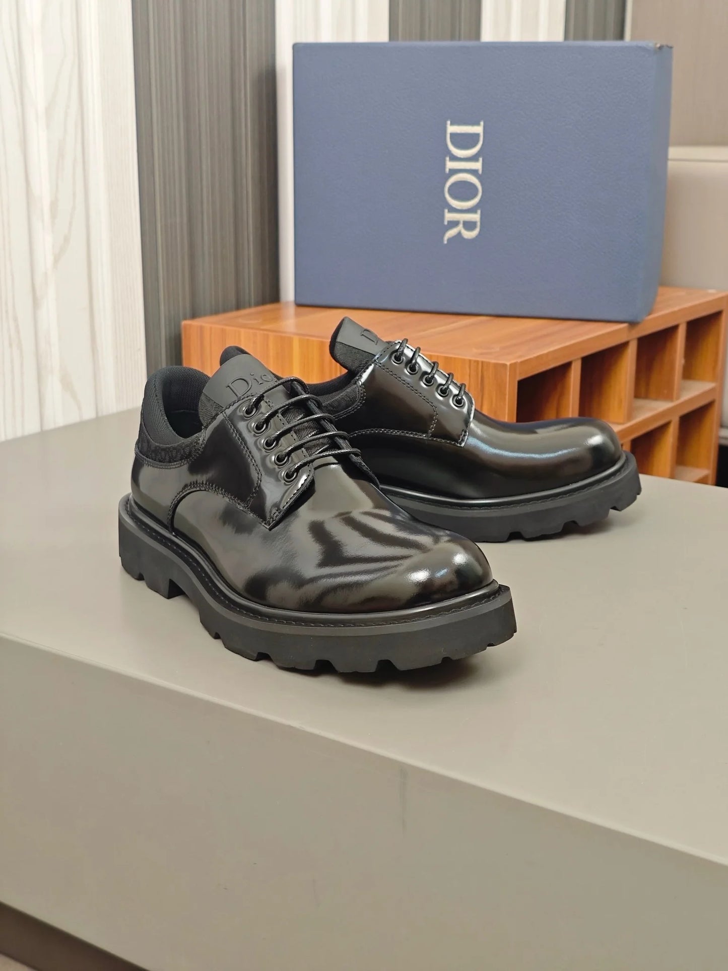 DIOR LOAFER