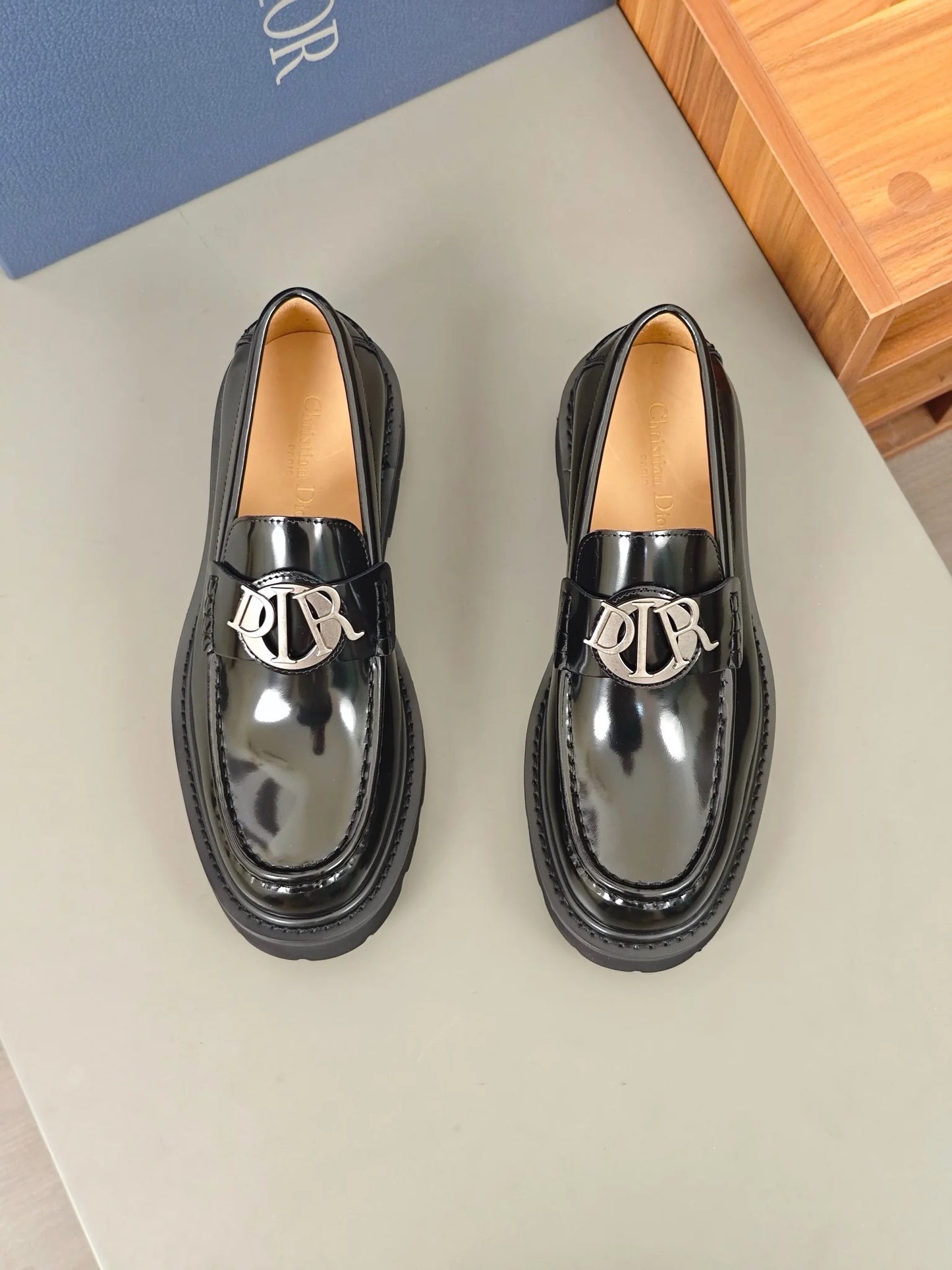DIOR LOAFER
