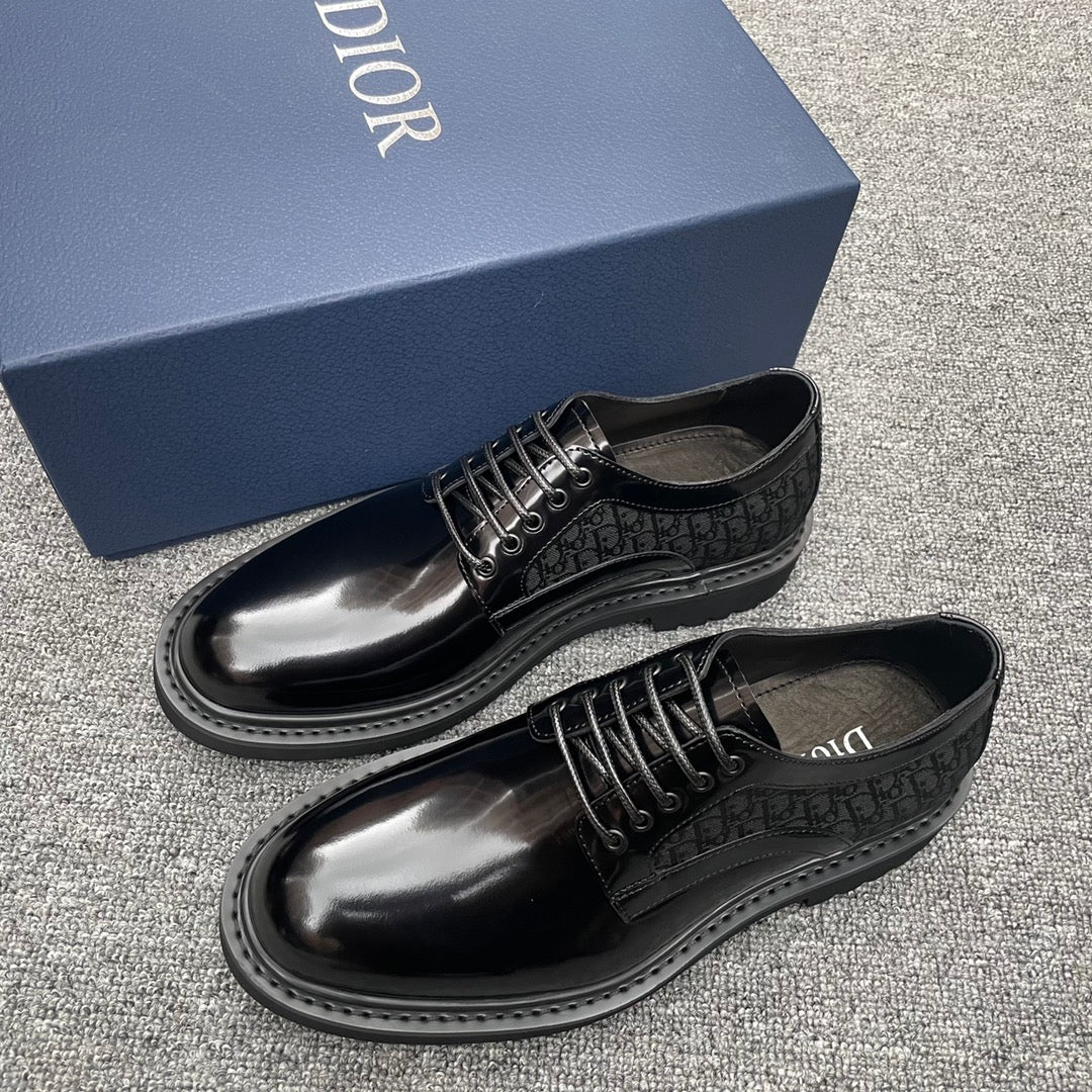 DIOR LOAFER