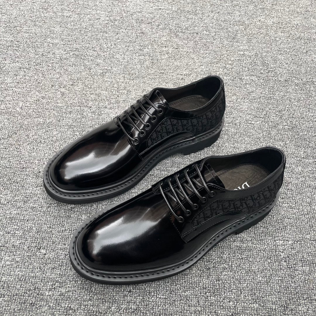 DIOR LOAFER