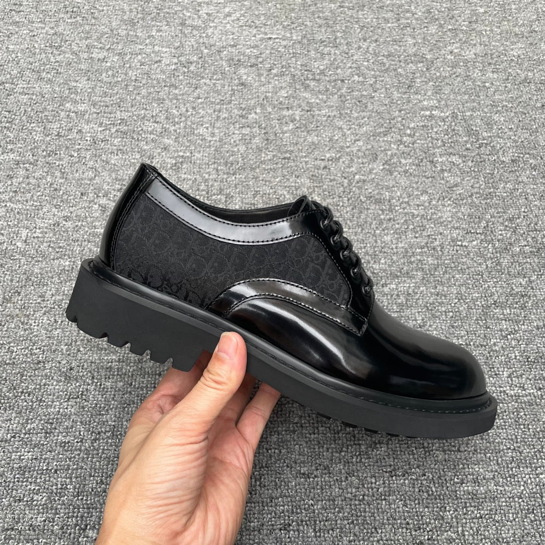 DIOR LOAFER
