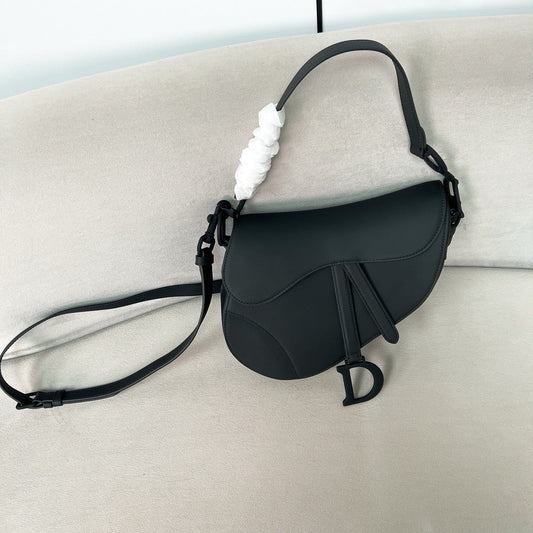 DIOR SADDLE BAG