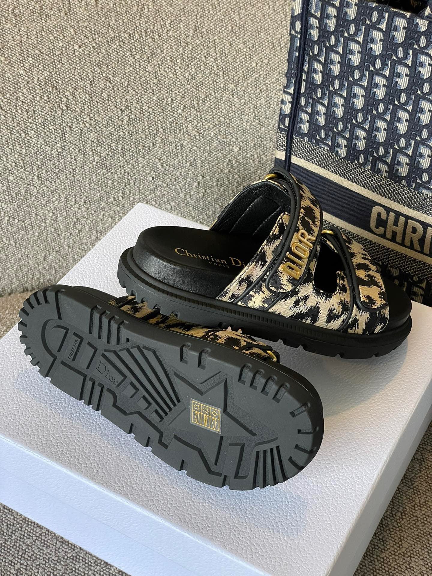 DIOR SANDAL
