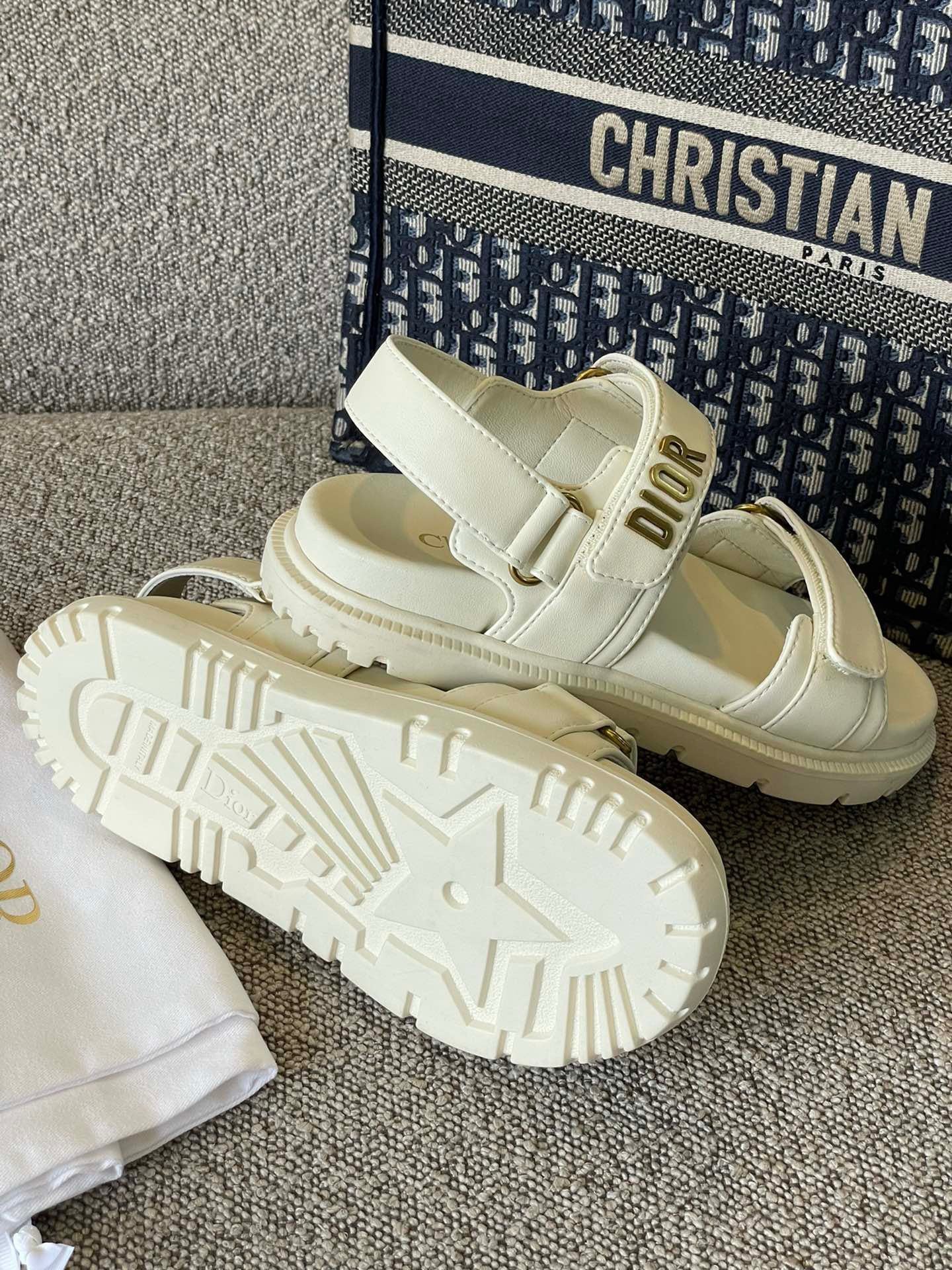 DIOR SANDAL