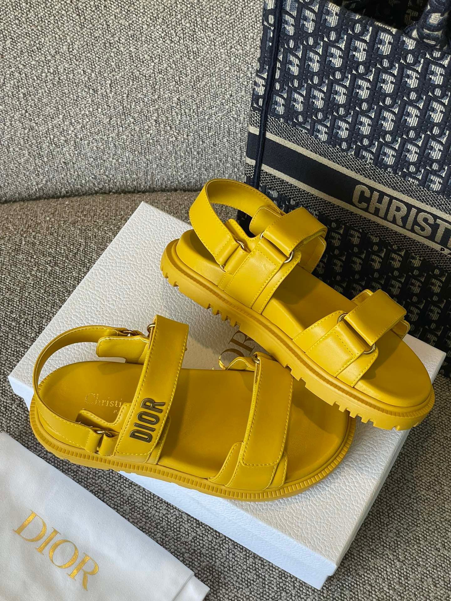 DIOR SANDAL