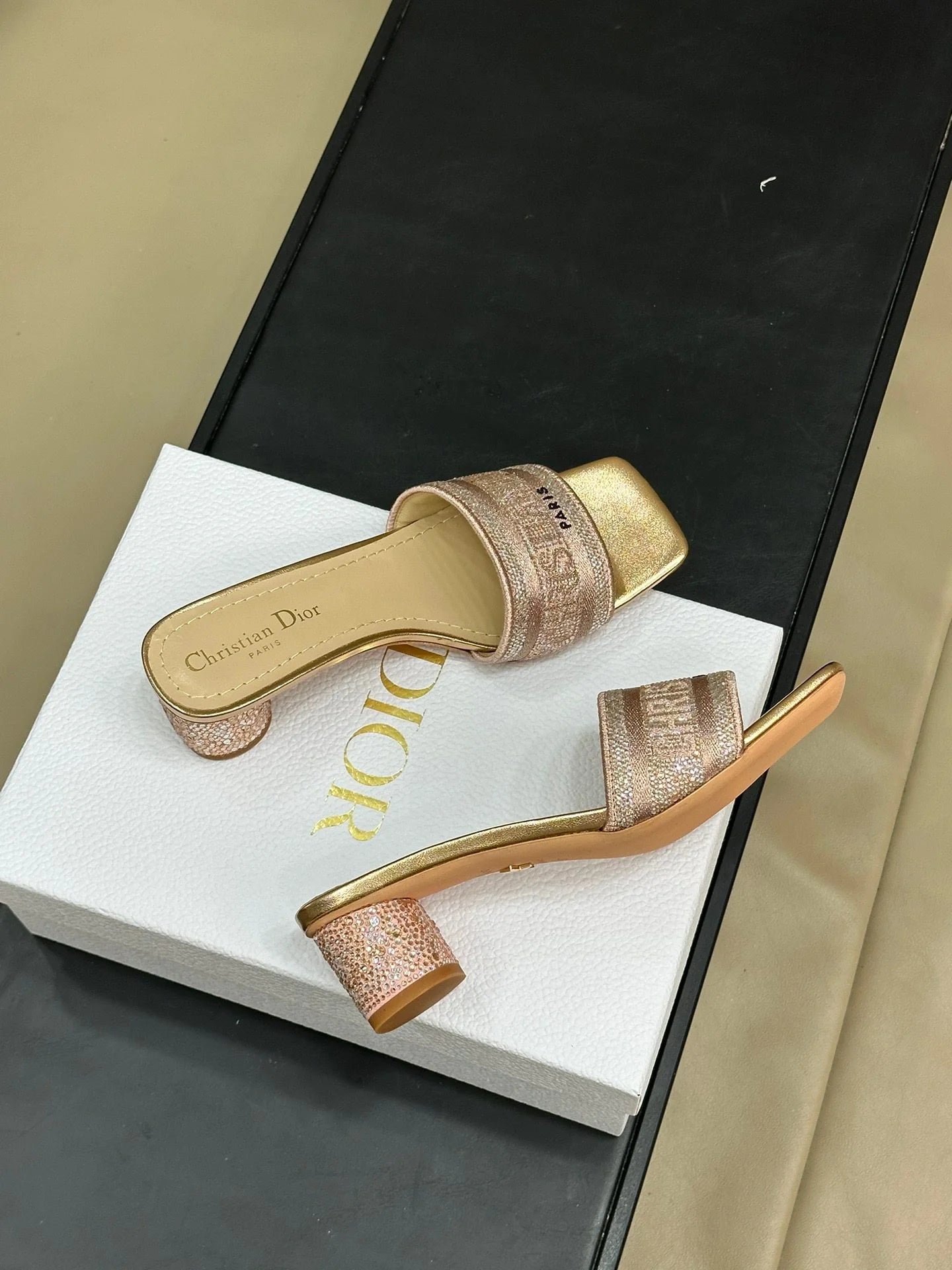 DIOR SANDAL
