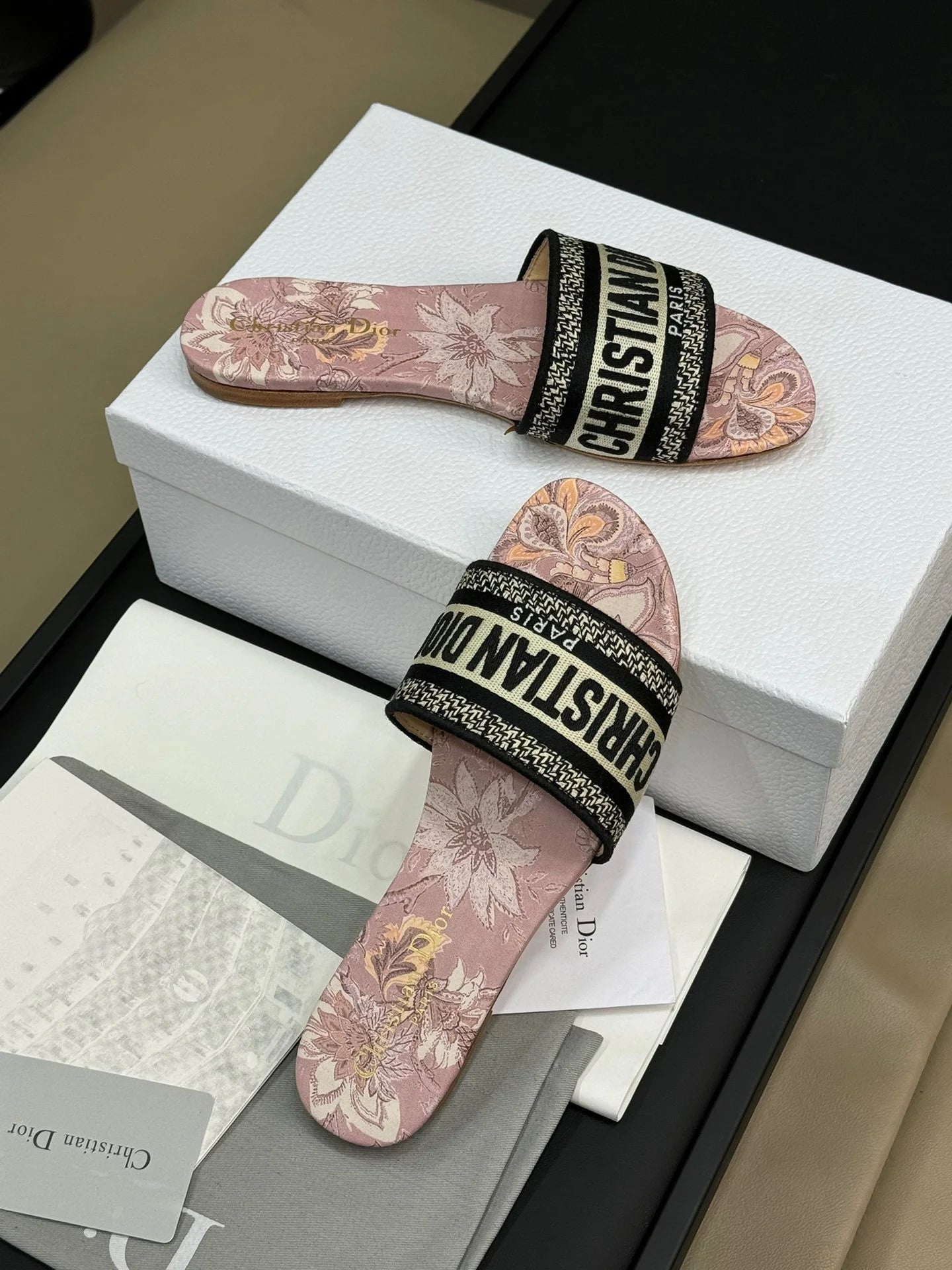 DIOR SANDAL