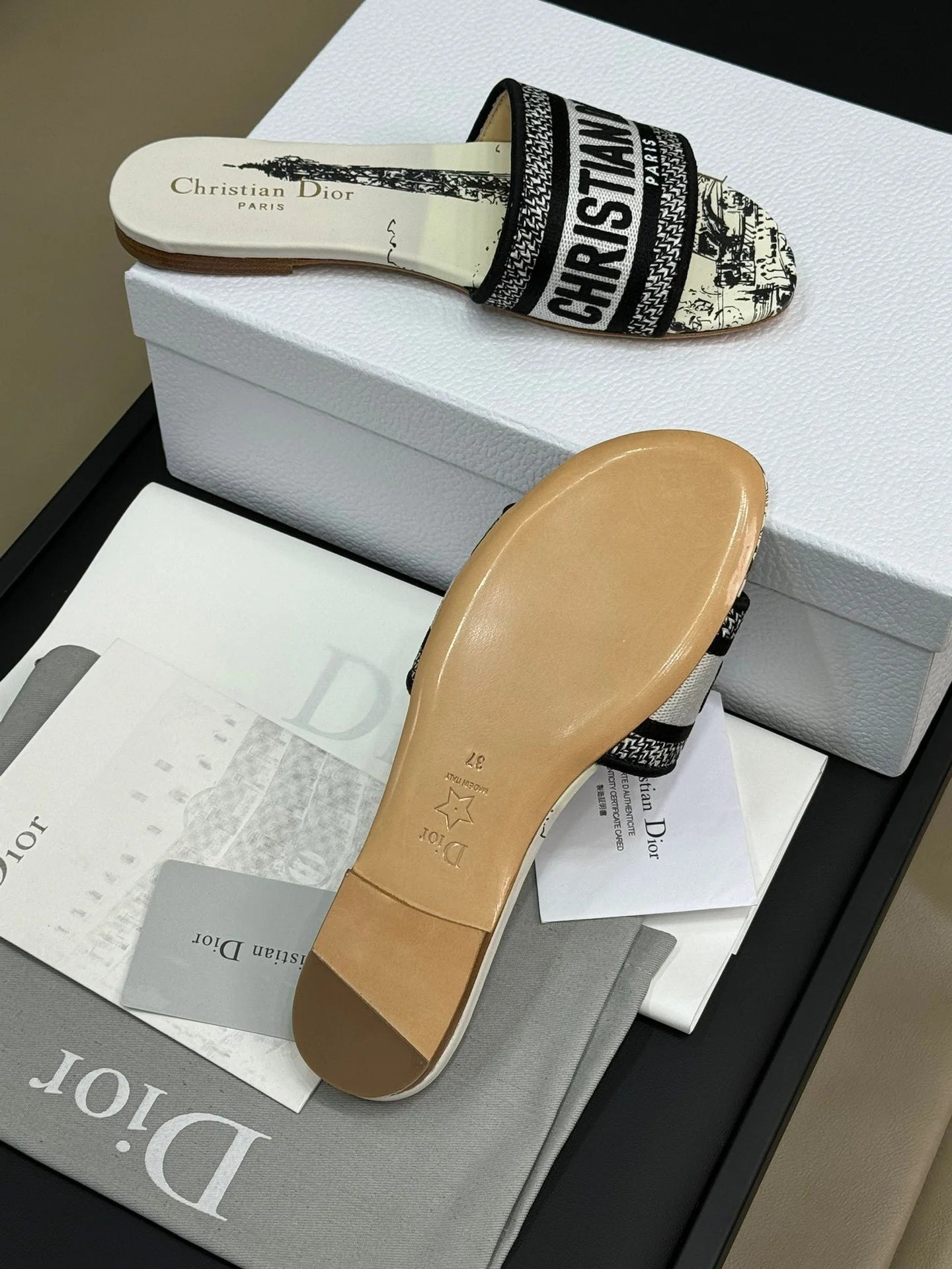 DIOR SANDAL