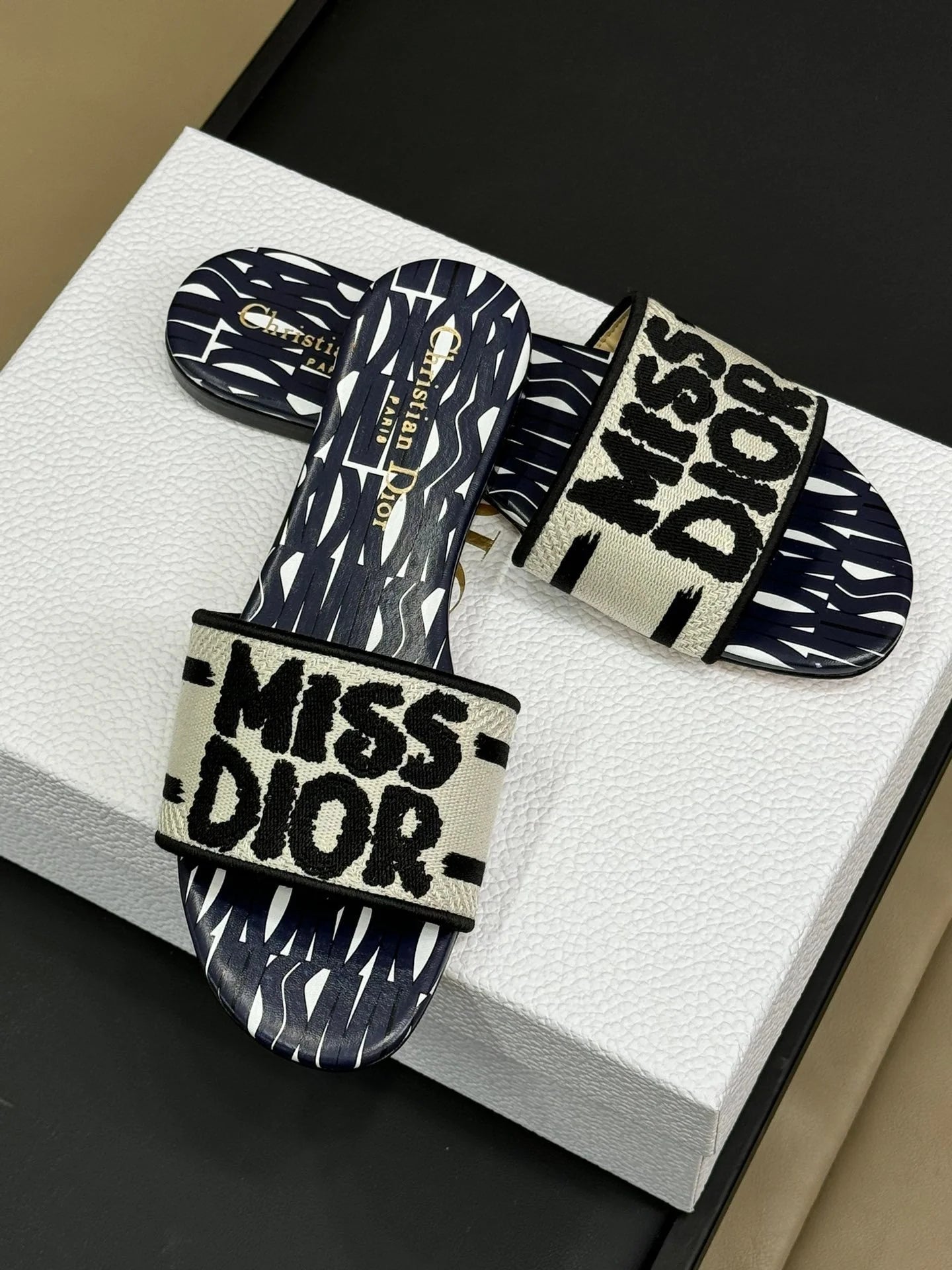 DIOR SANDAL