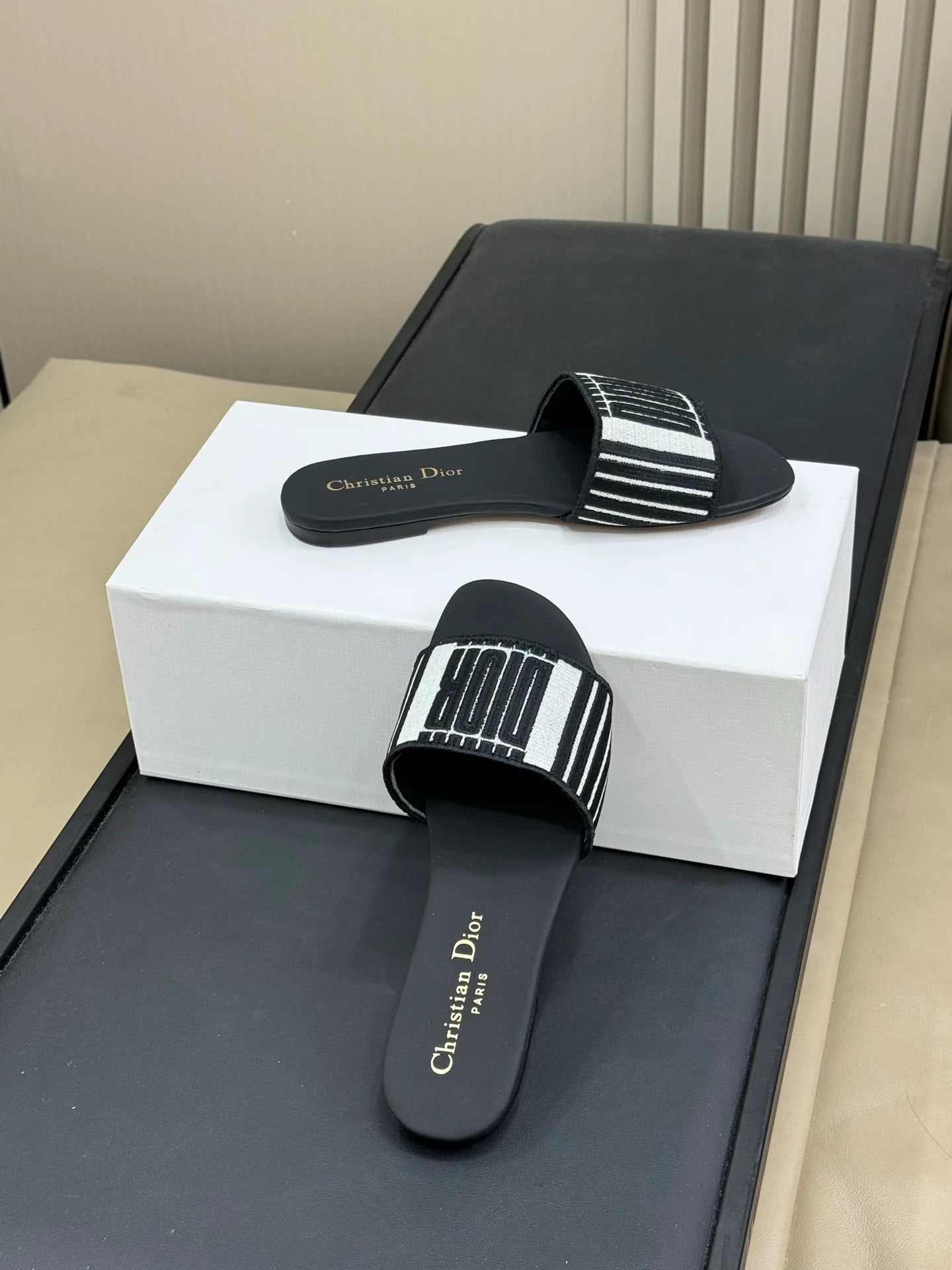 DIOR SANDAL