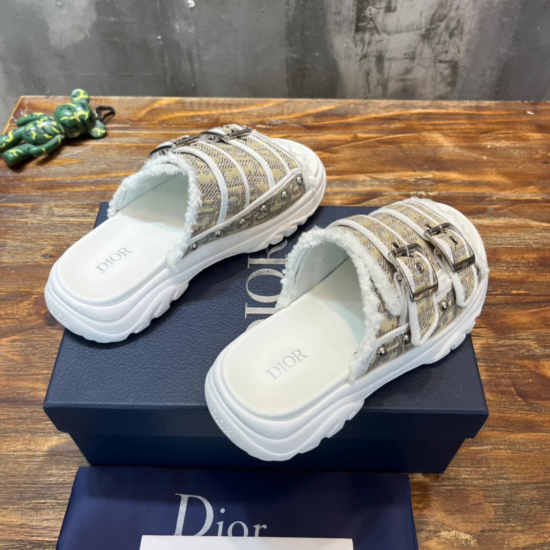 DIOR SANDAL