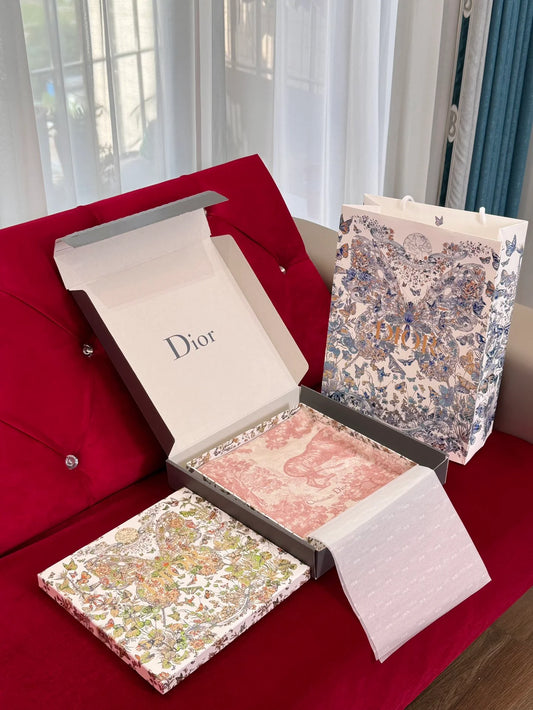 DIOR SCARF