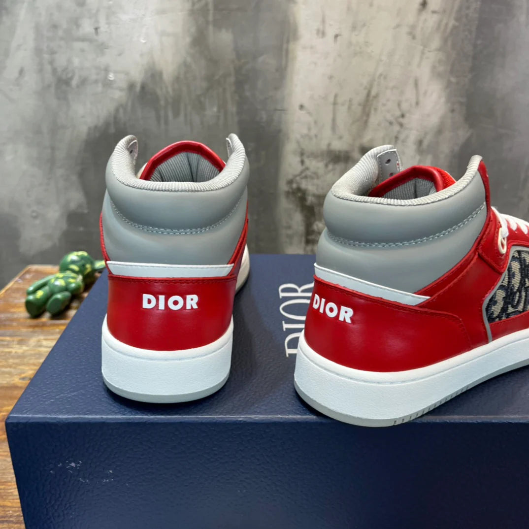 DIOR SNEAKER