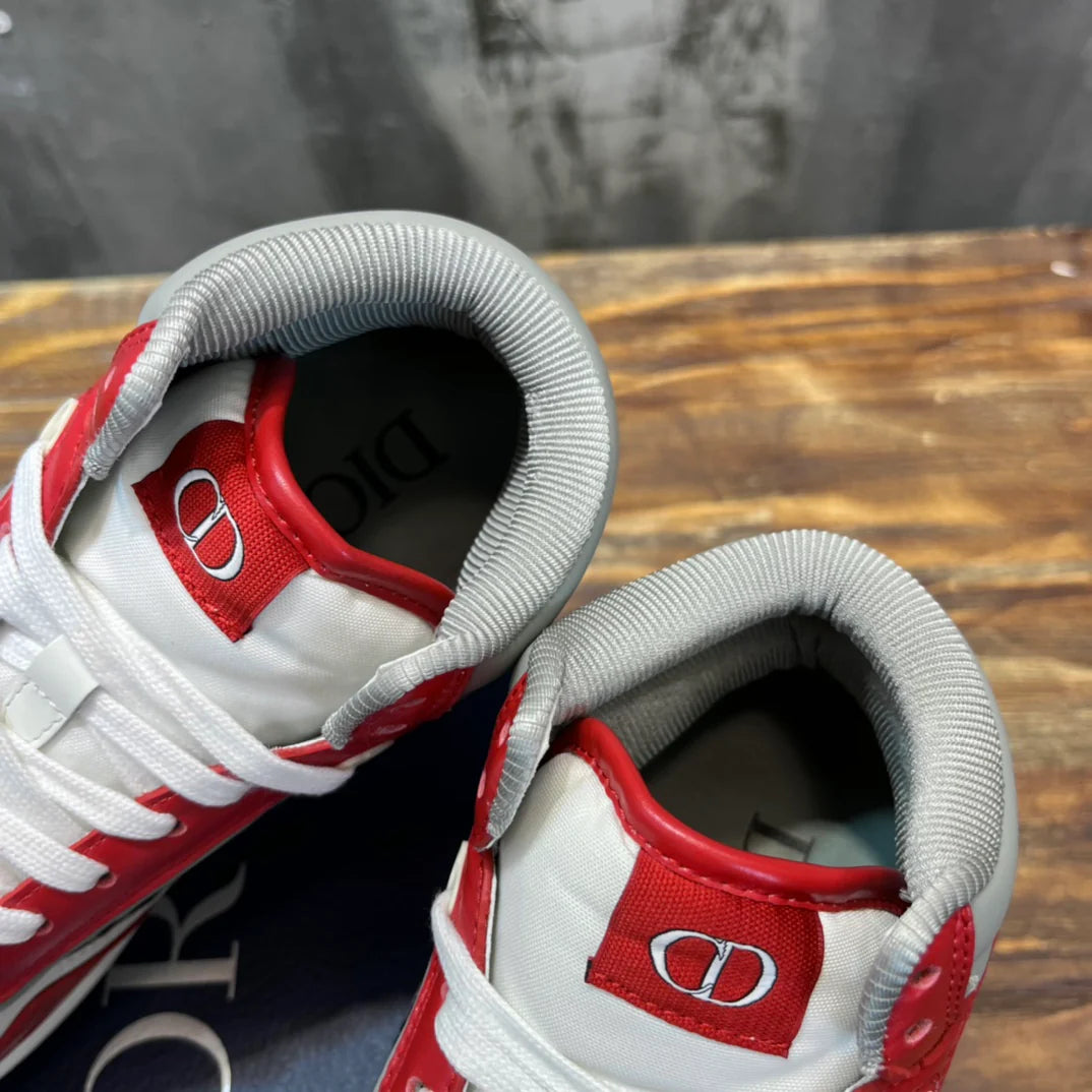DIOR SNEAKER