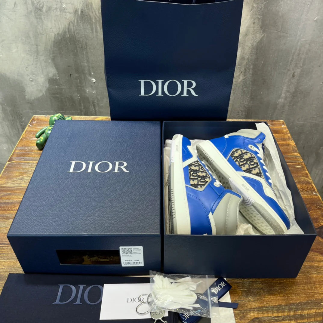 DIOR SNEAKER