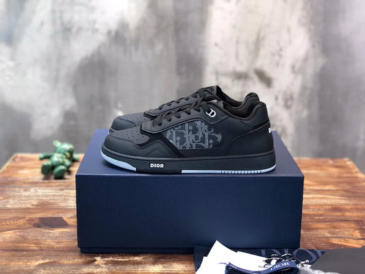 DIOR SNEAKER