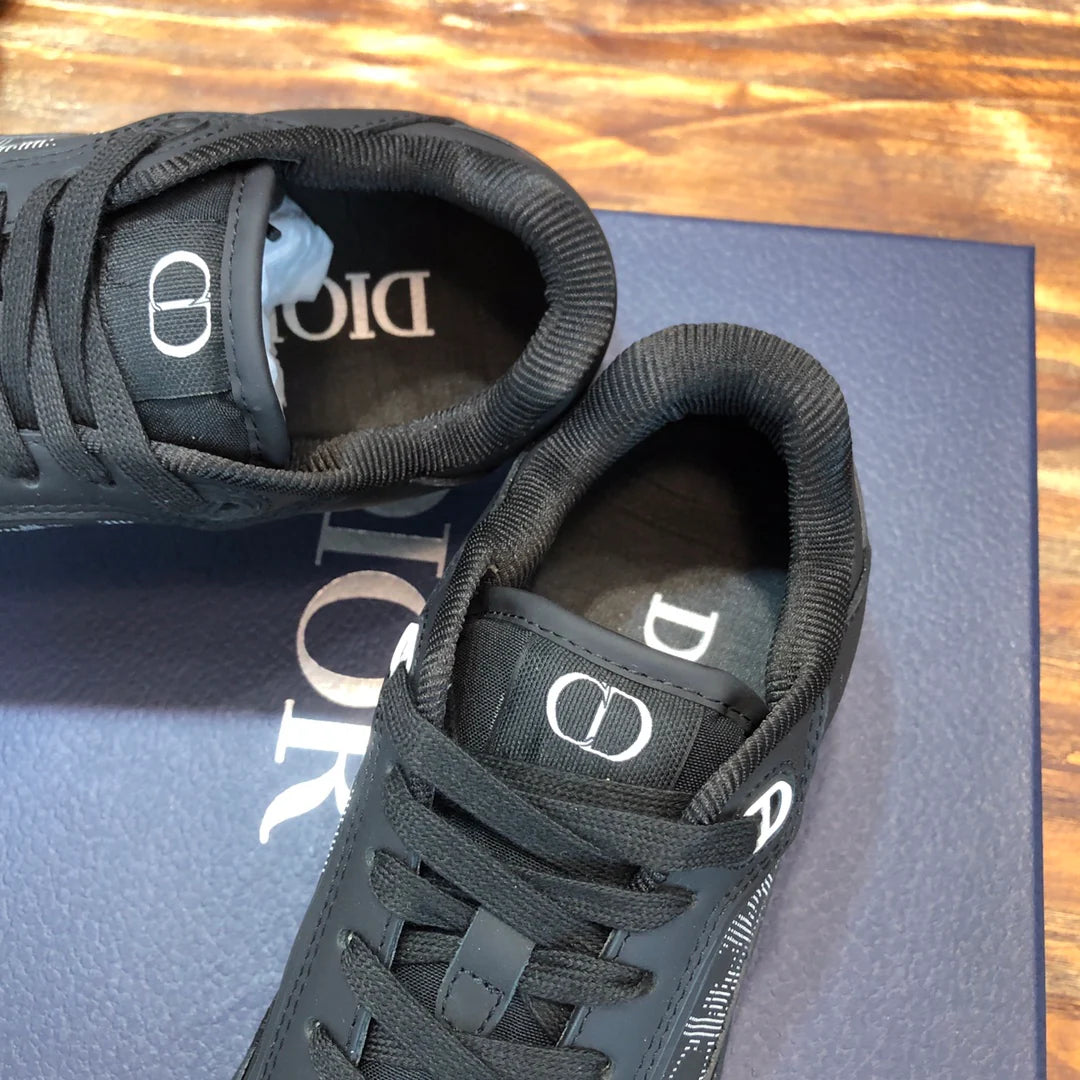 DIOR SNEAKER
