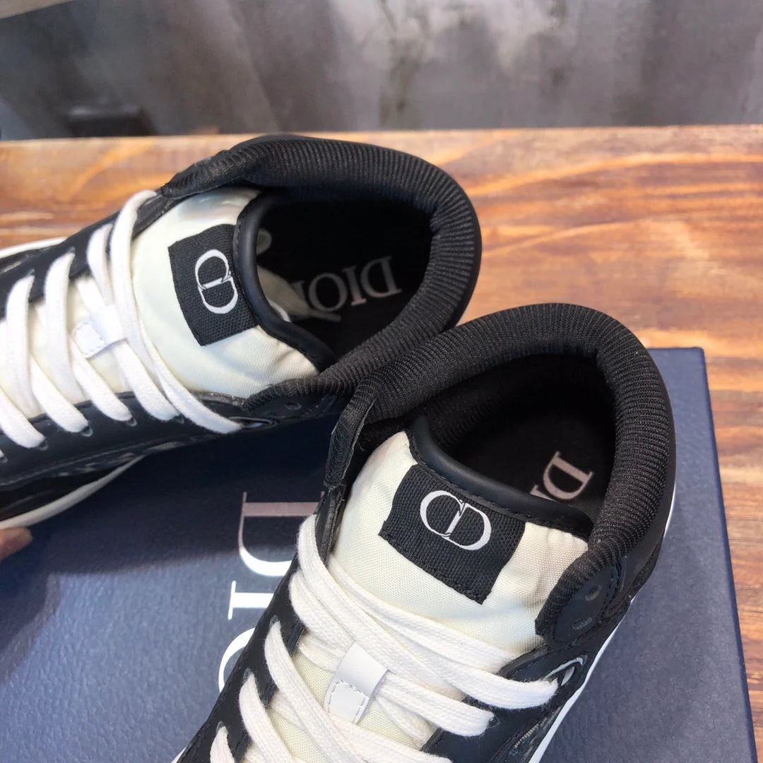 DIOR SNEAKER