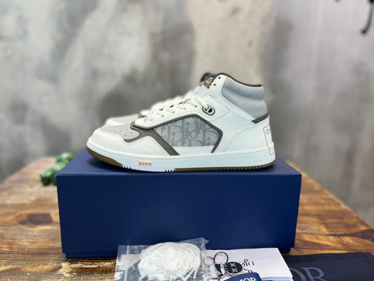 DIOR SNEAKER