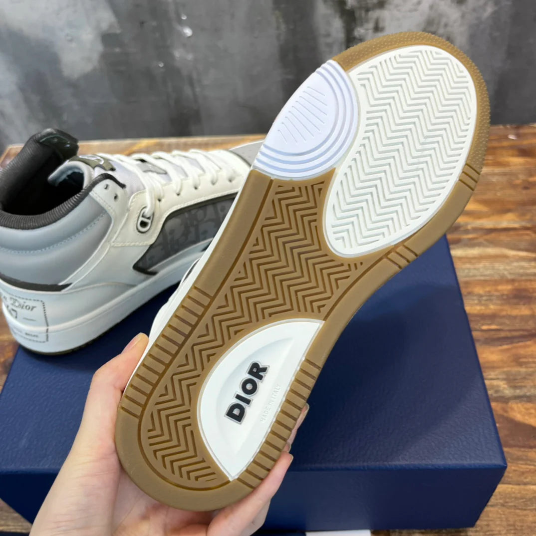 DIOR SNEAKER