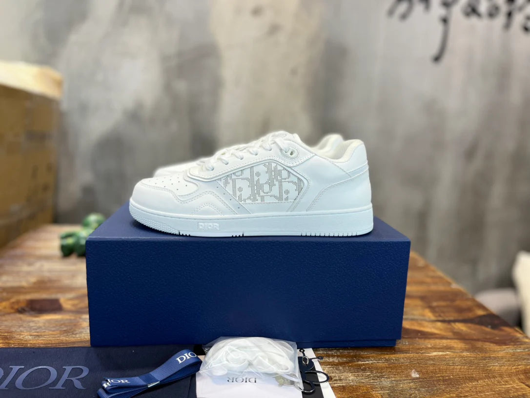 DIOR SNEAKER