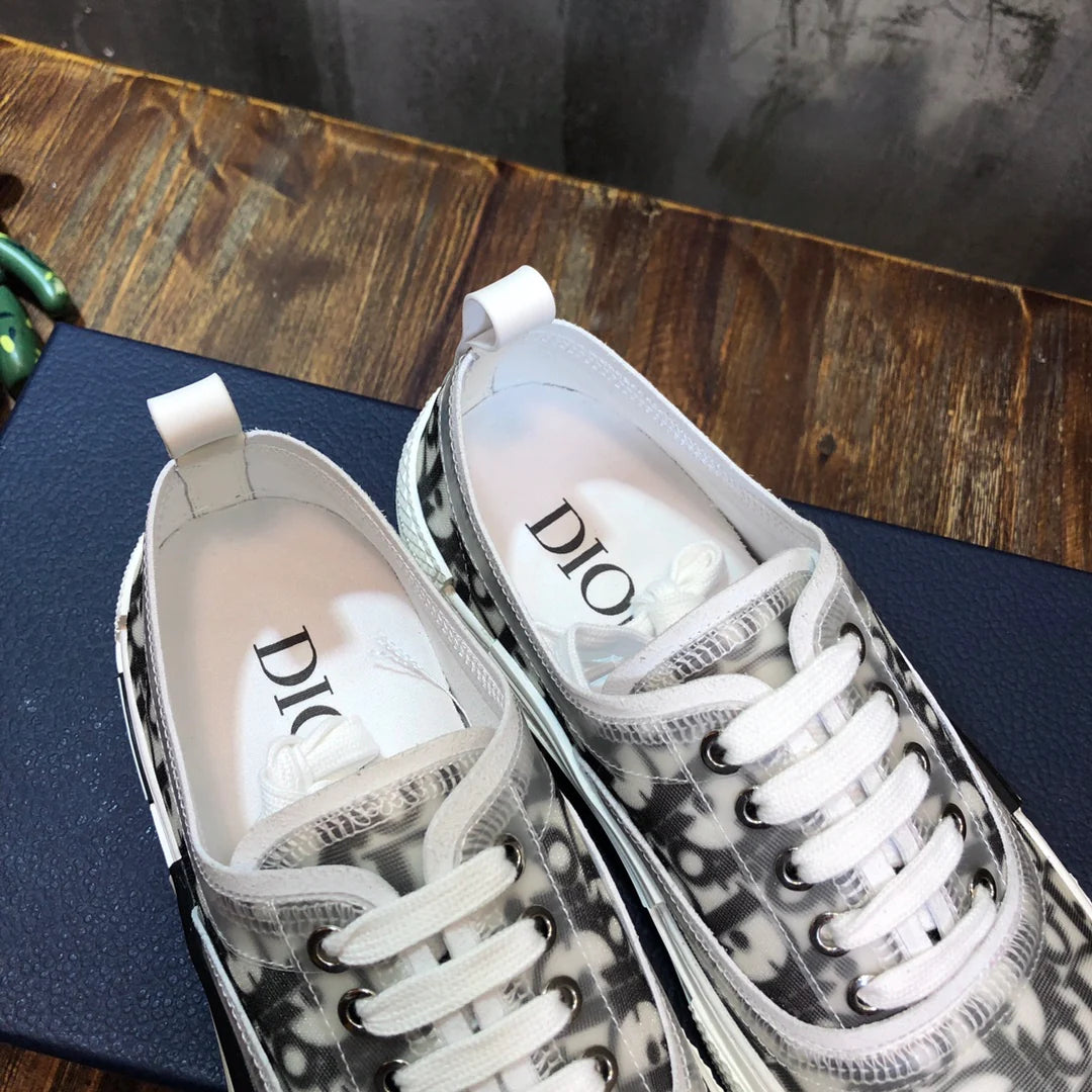 DIOR SNEAKER