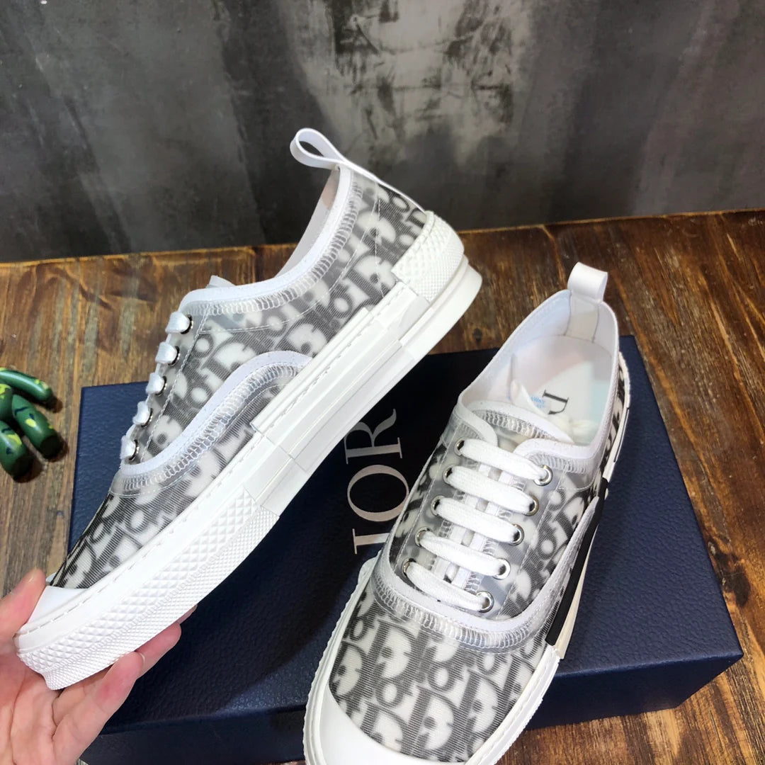DIOR SNEAKER