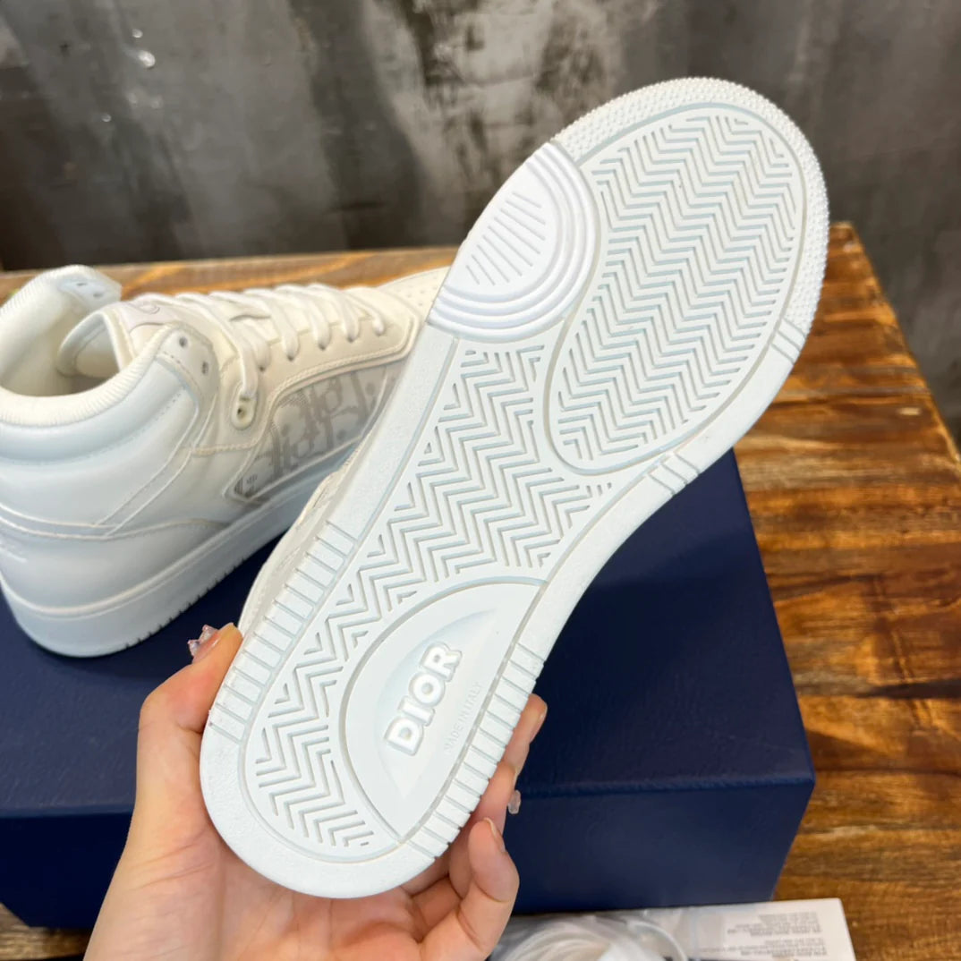 DIOR SNEAKER