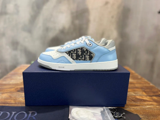 DIOR SNEAKER