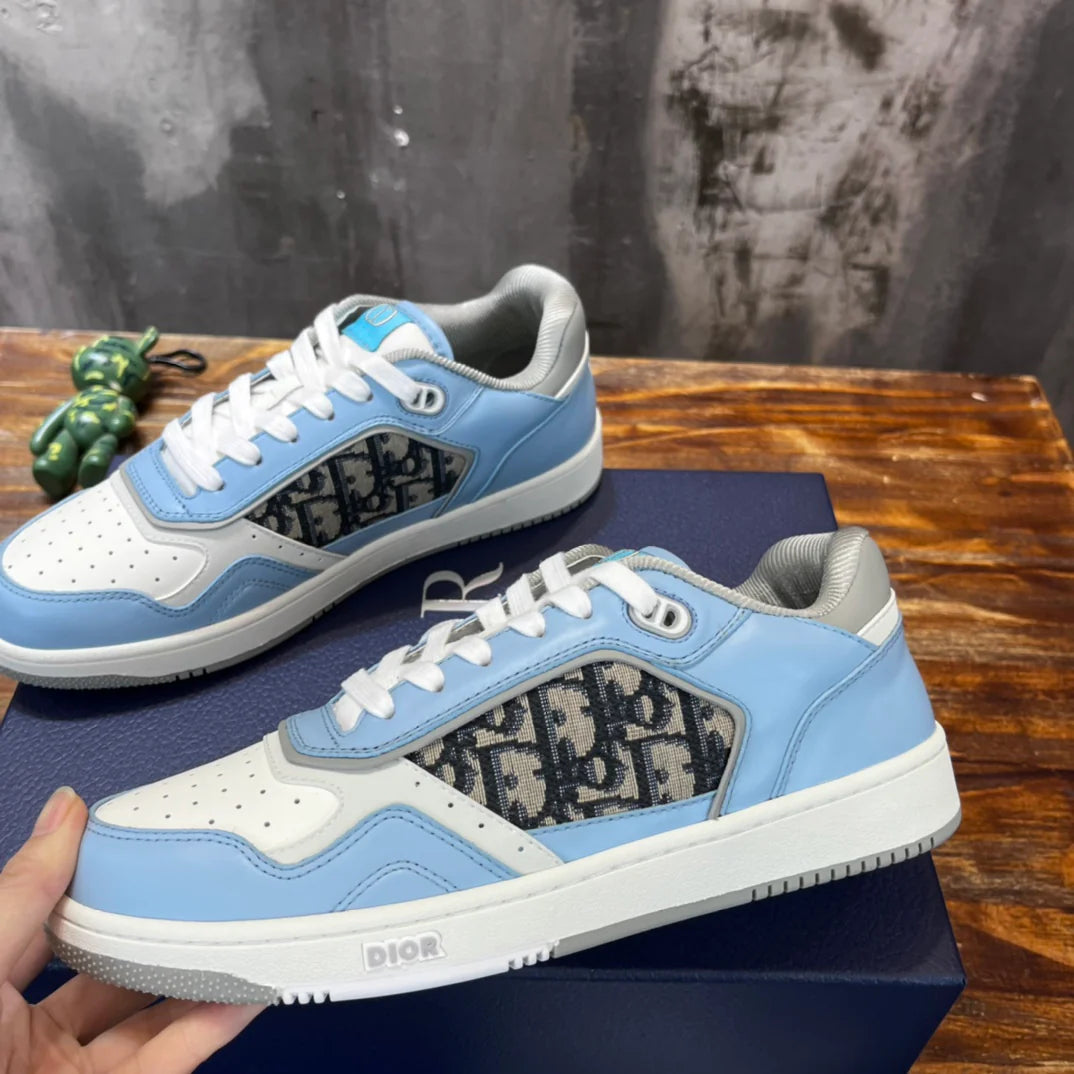 DIOR SNEAKER