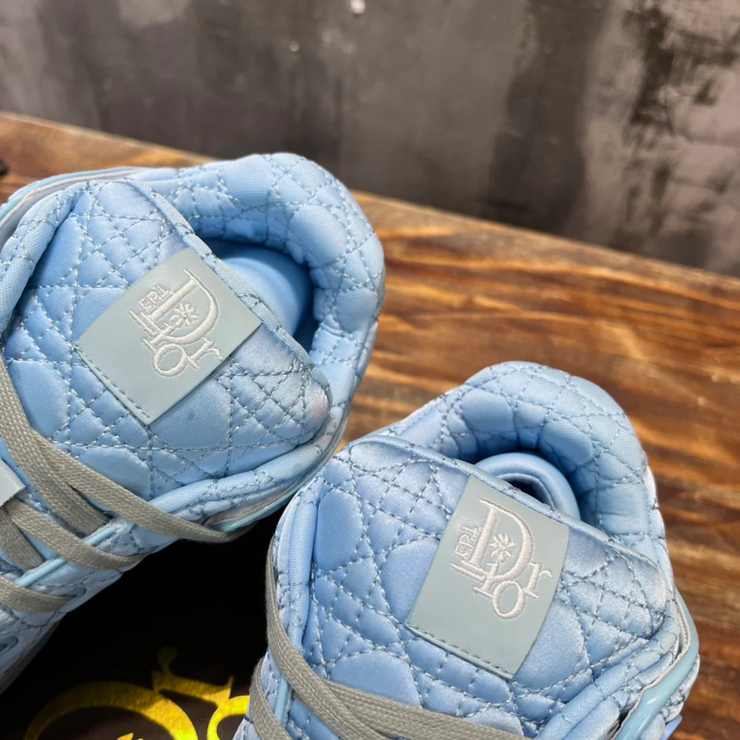 DIOR SNEAKER