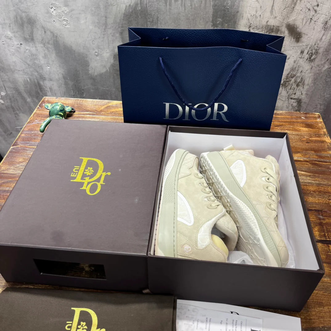 DIOR SNEAKER