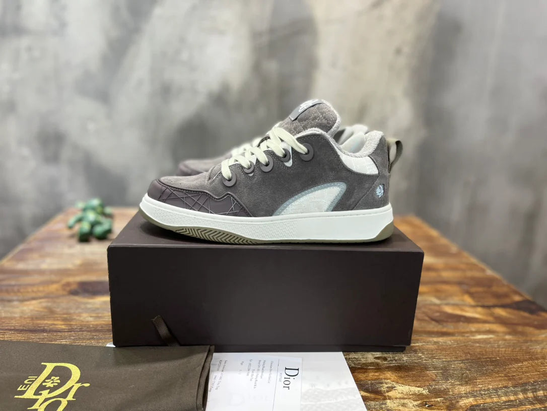 DIOR SNEAKER