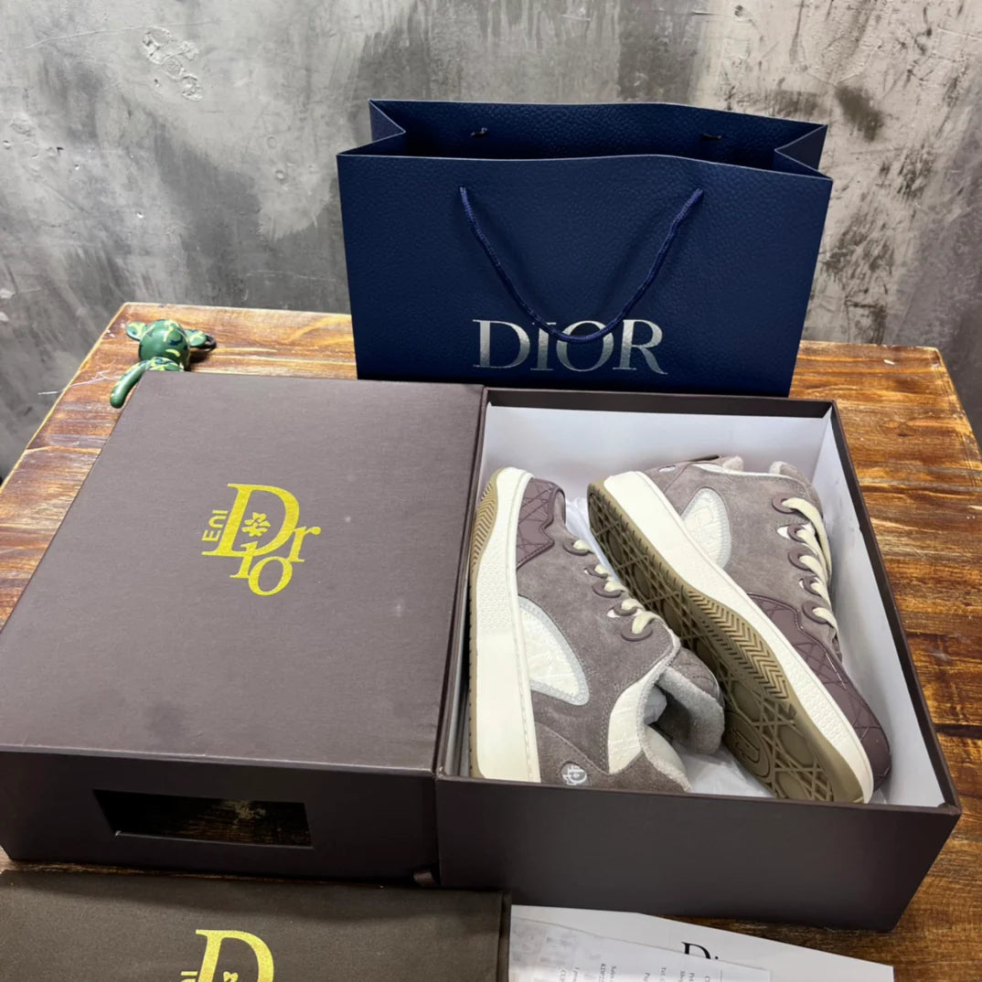 DIOR SNEAKER