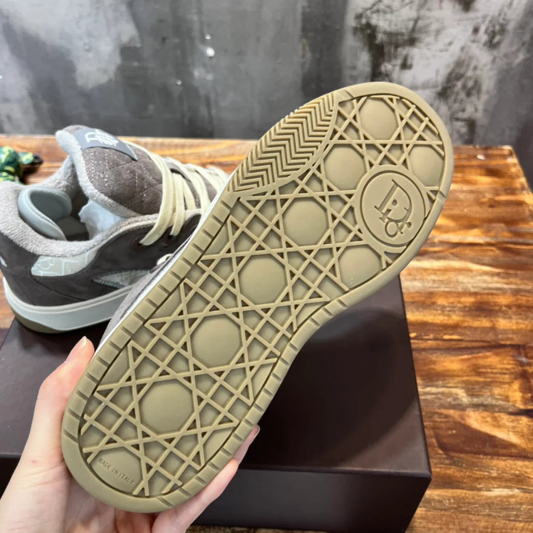 DIOR SNEAKER