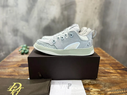 DIOR SNEAKER