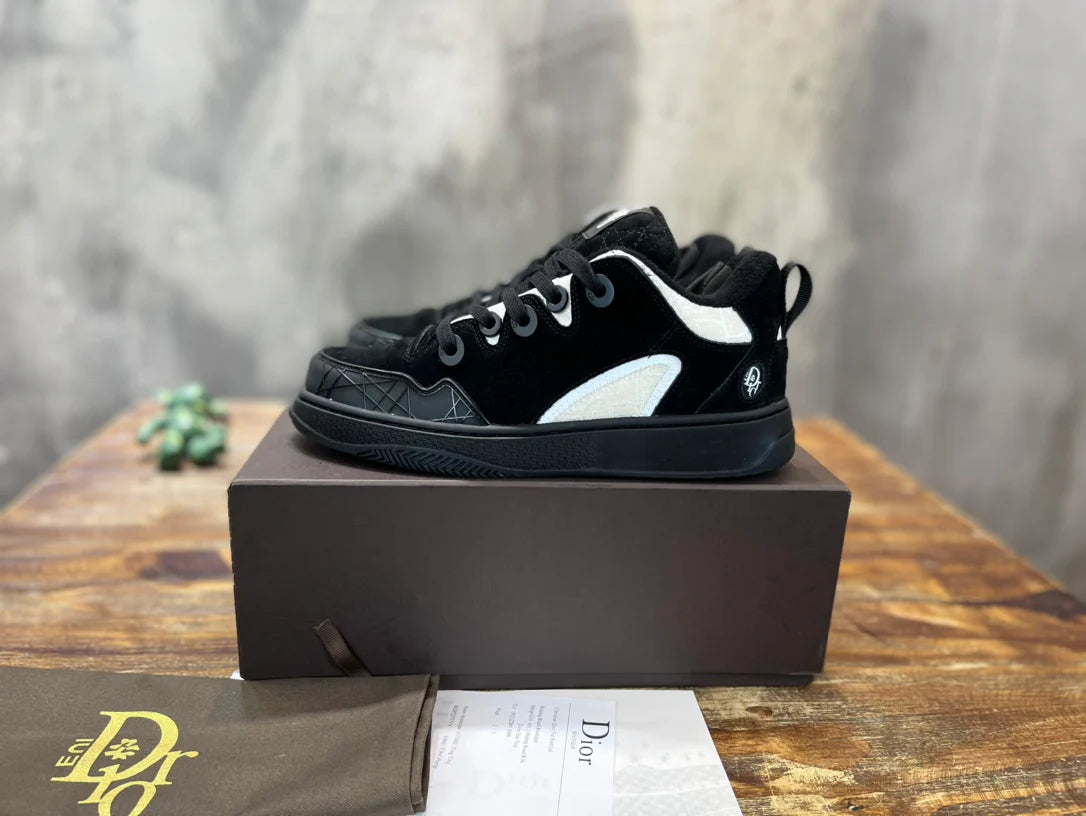 DIOR SNEAKER