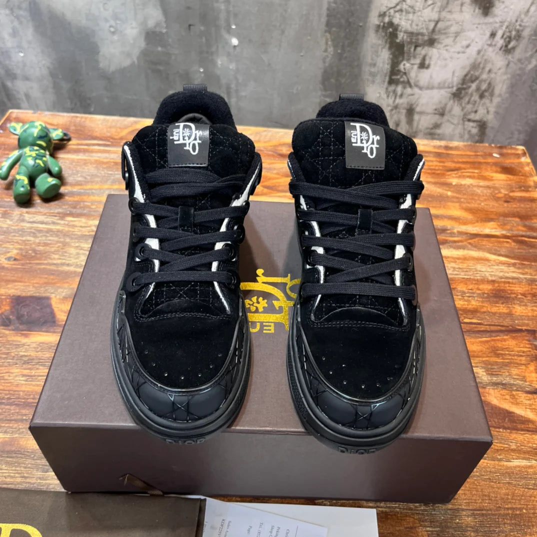 DIOR SNEAKER