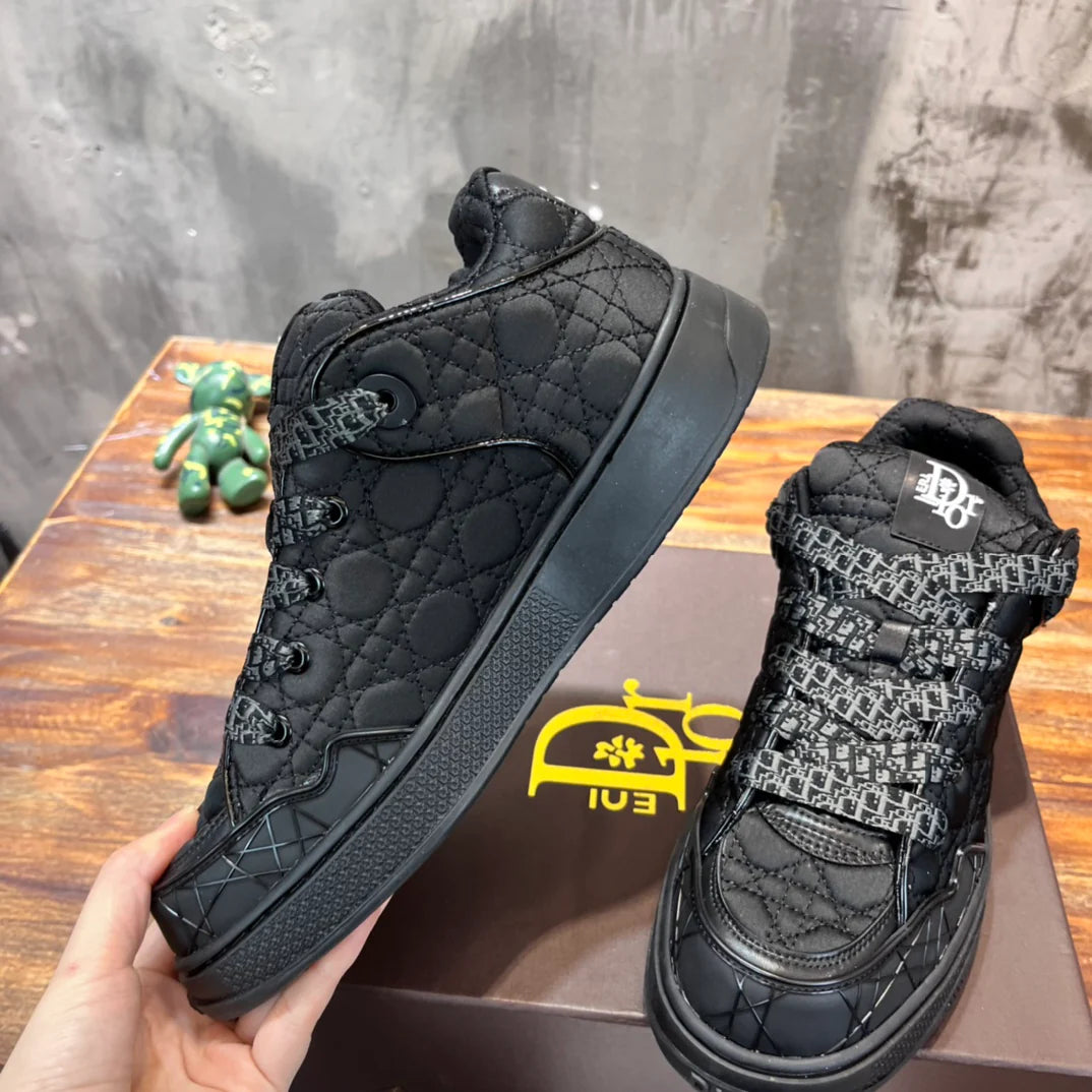 DIOR SNEAKER