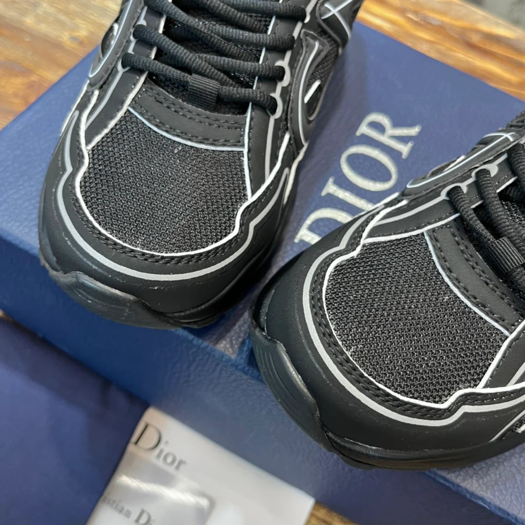 DIOR SNEAKER