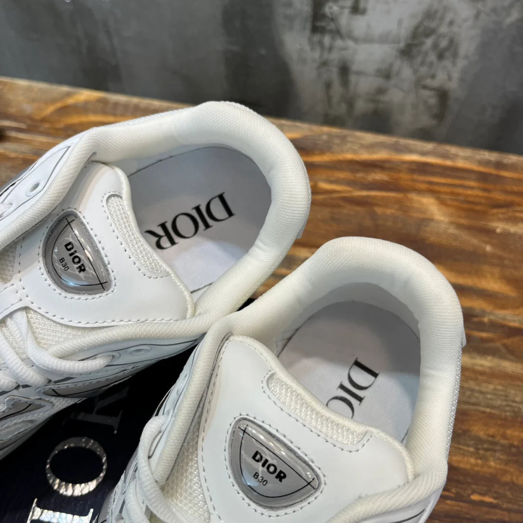 DIOR SNEAKER
